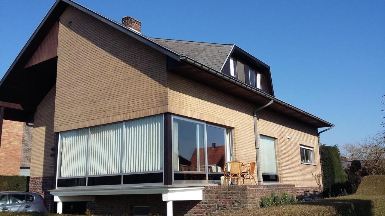 Vakantiehuis Bloemmolenkaai Diksmuide Exterior foto